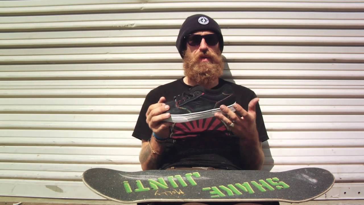 SLASH Talks About The Fallen "Double Rainbow" Colorway