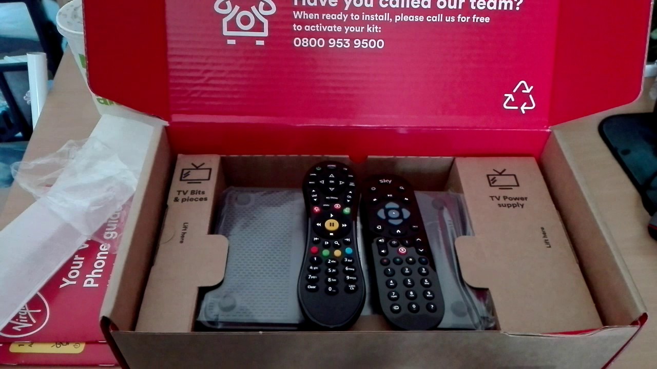 VIRGIN MEDIA V6 Unboxing