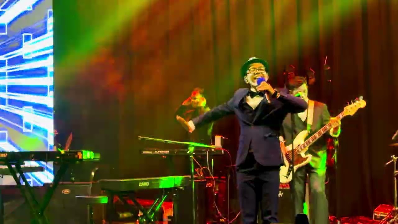 Tanya Markova - Linda Blair (15th Anniversary Concert)