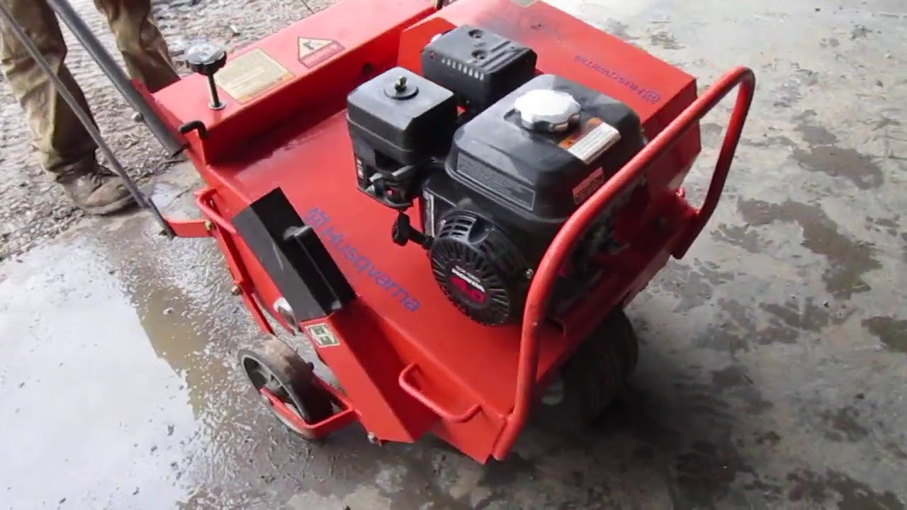 2006 Husqvarna AR19 Commercial Aerator