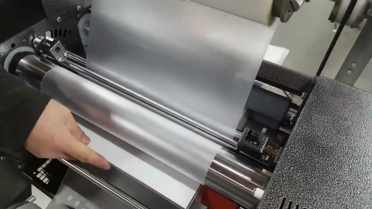 Skylam laminator 380SD Soft touch BOPP foil install