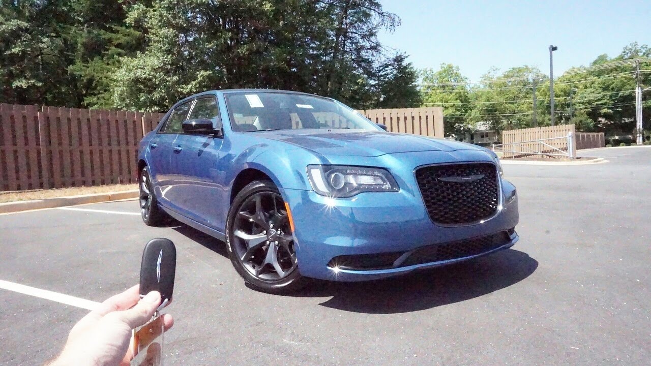 Is The 2020 Chrysler 300 Touring A Luxury Sedan Worth Buying?