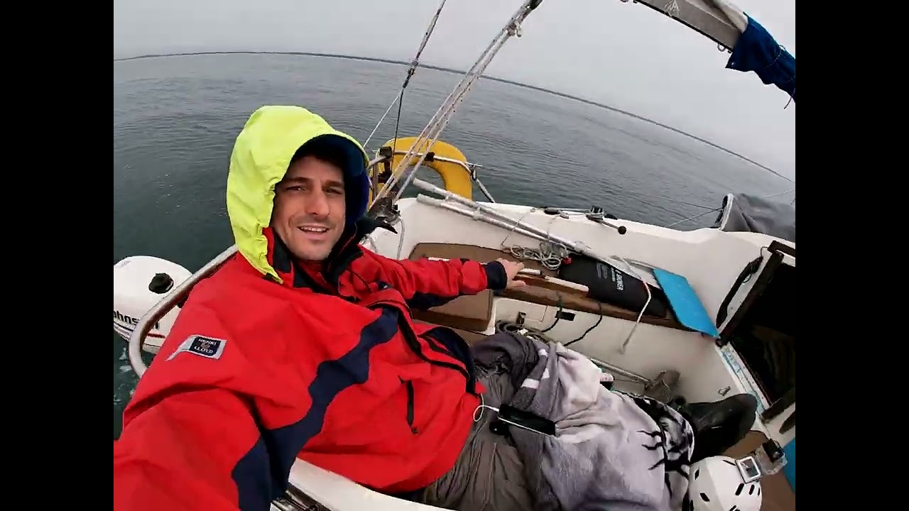 Sailing The South Coast #01 - Sailing to the Isle of Wight for some exploration and metal detecting.