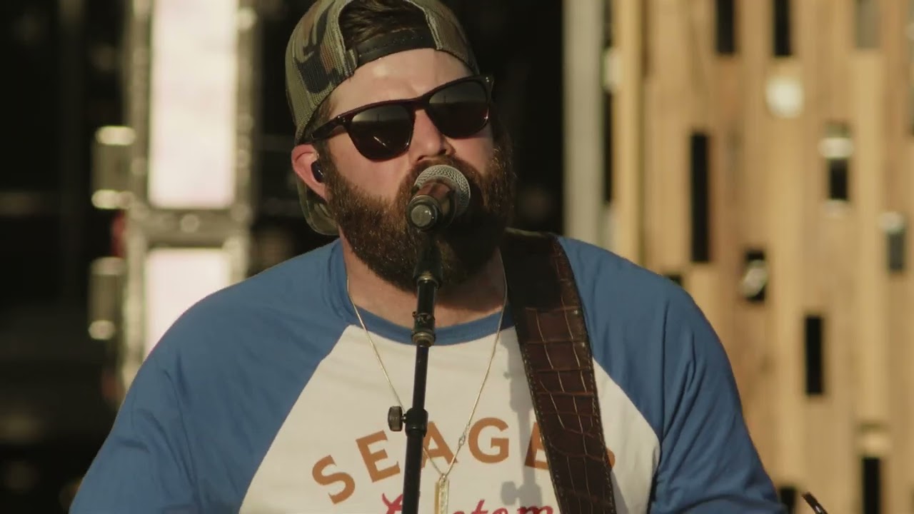 Jordan Davis - Buy Dirt - Live at Stagecoach 2022