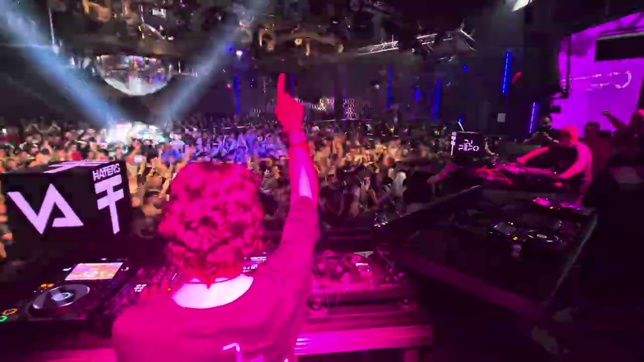 Cristian Varela F2F Dj Pepo at Haters Madrid (14.02.2025)