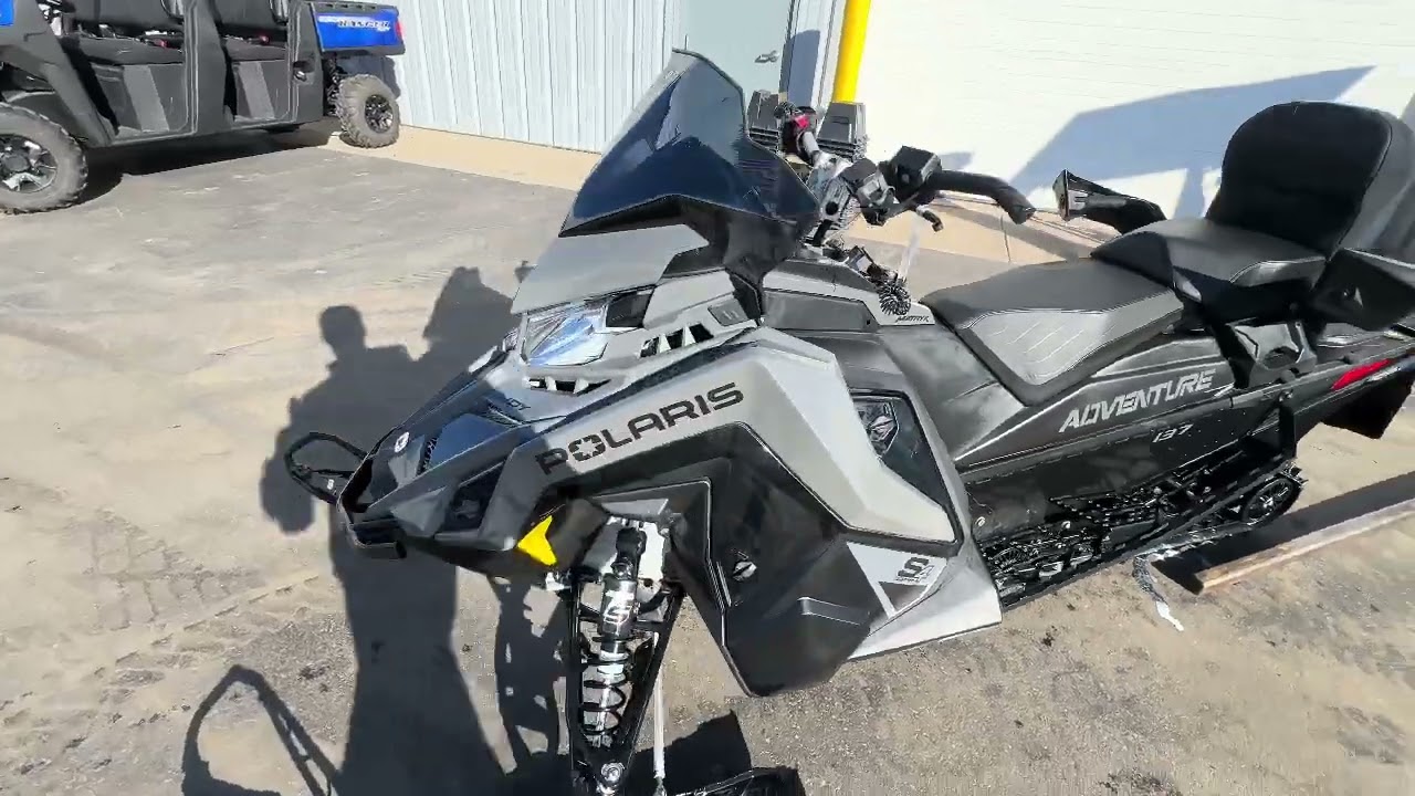 2024 Polaris ProStar S4 Indy Adventure 137 ES