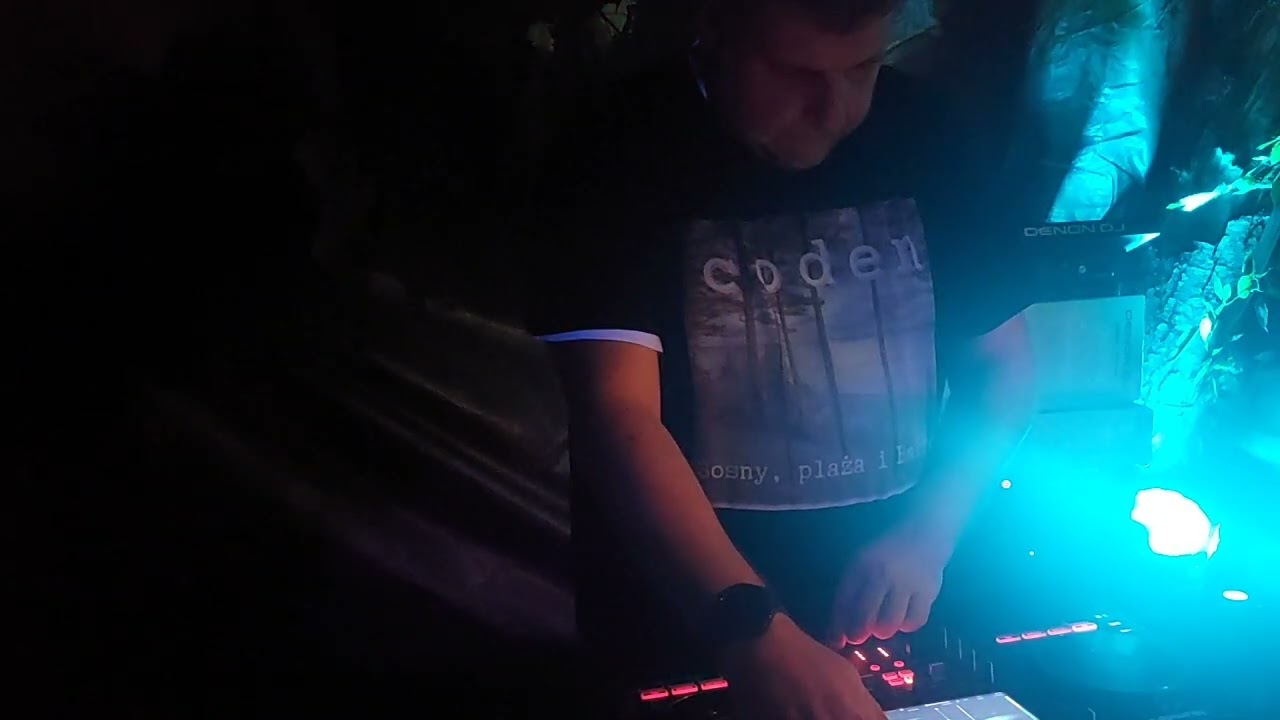 Codem podczas Moondalla 2025 ( live act )