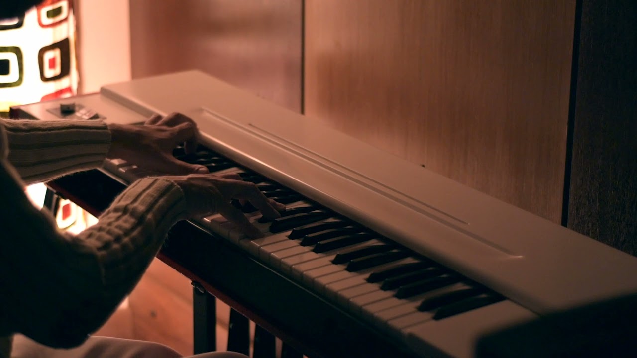Mehmari improvises on a Hohner Clavinet C - December 2021