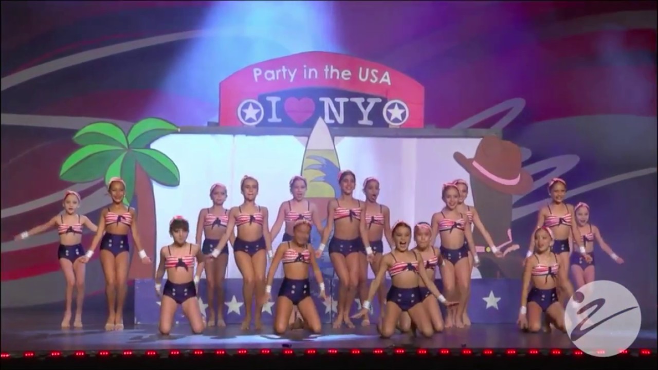 Party In the USA - Miami Dance Company