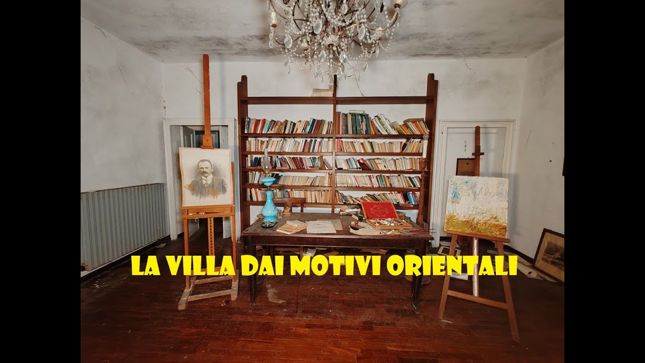 Splendidi mobili con motivi orientali in questa villa abbandonata da decenni [URBEX ITALIA]