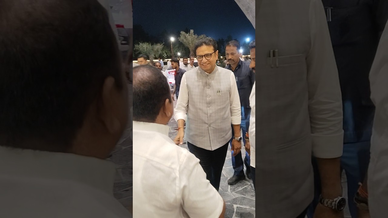 Telangana Congress Mantri Sridhar Babu attended at Parigi MLA T Rammohan Reddy Daughter Wedding