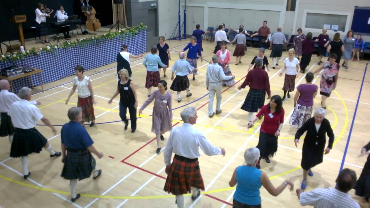 The Silver Grey-other dancers-Beginners Scottish Country Dance Oct 2014