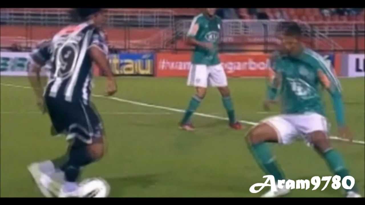 Ronaldinho-Atletico Mineiro-Skills,Goals And Assists-2012-2013-HD