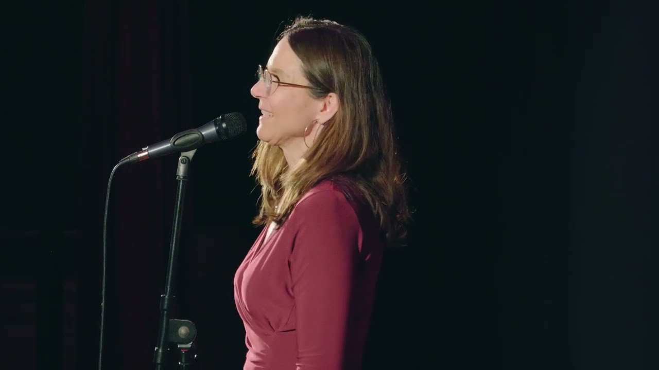 Poetry Slam - Zusammenhalt in Europa | Theresa Sperling | Was ich meinen Töchtern nie sagen würde