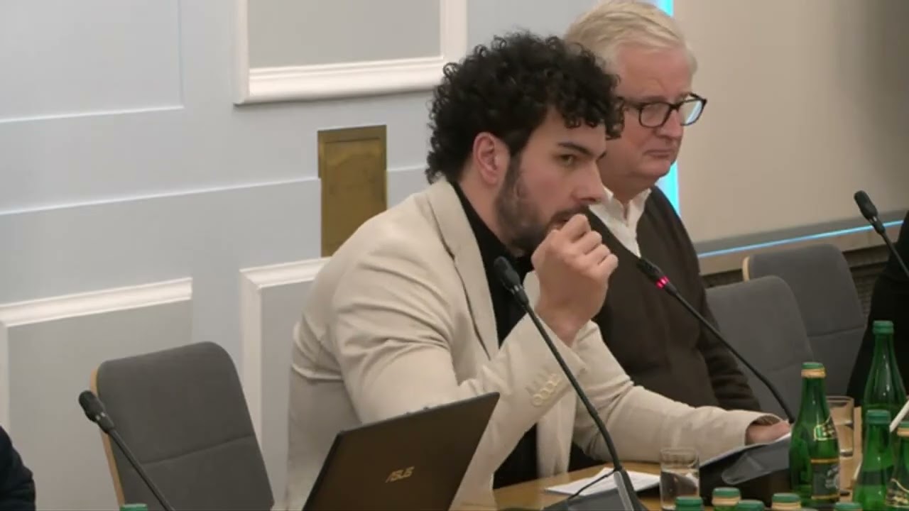 Dr Piotr Witczak w Sejmie RP - powikłania poszczepienne i bezpieczeństwo szczepień przeciw c19
