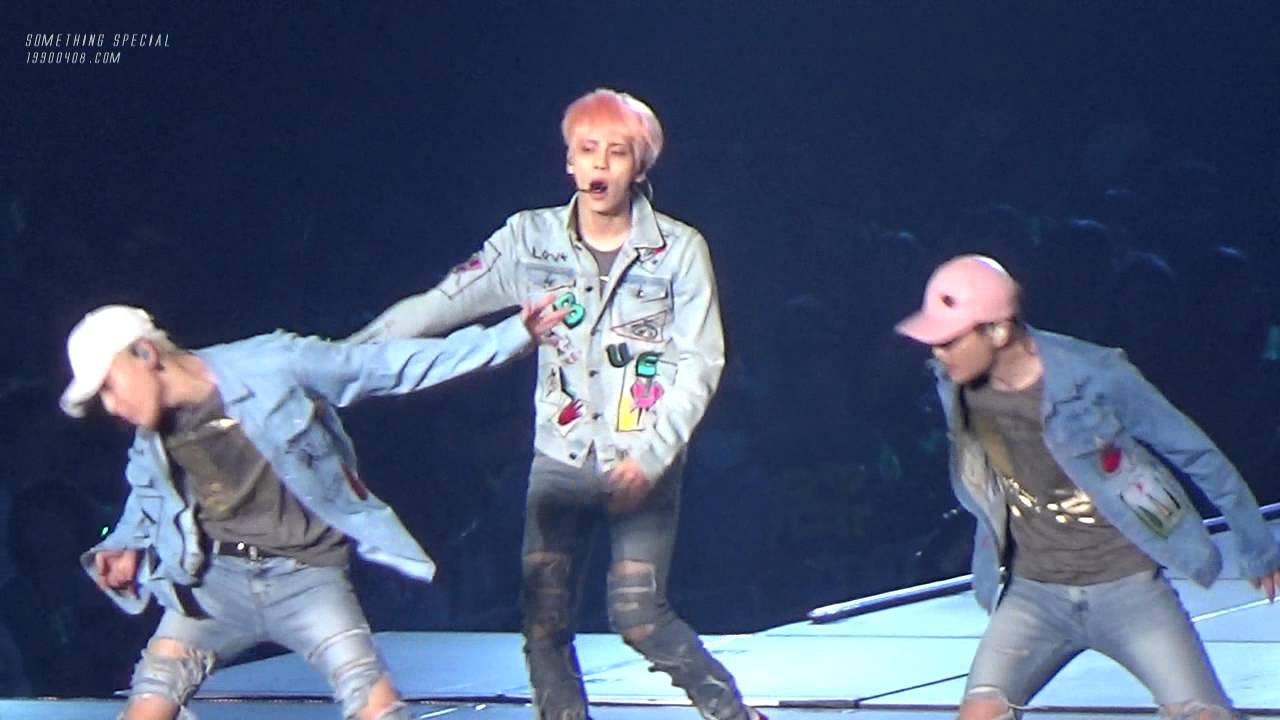 2016 05 15 Osaka [君のせいで] jonghyun focus