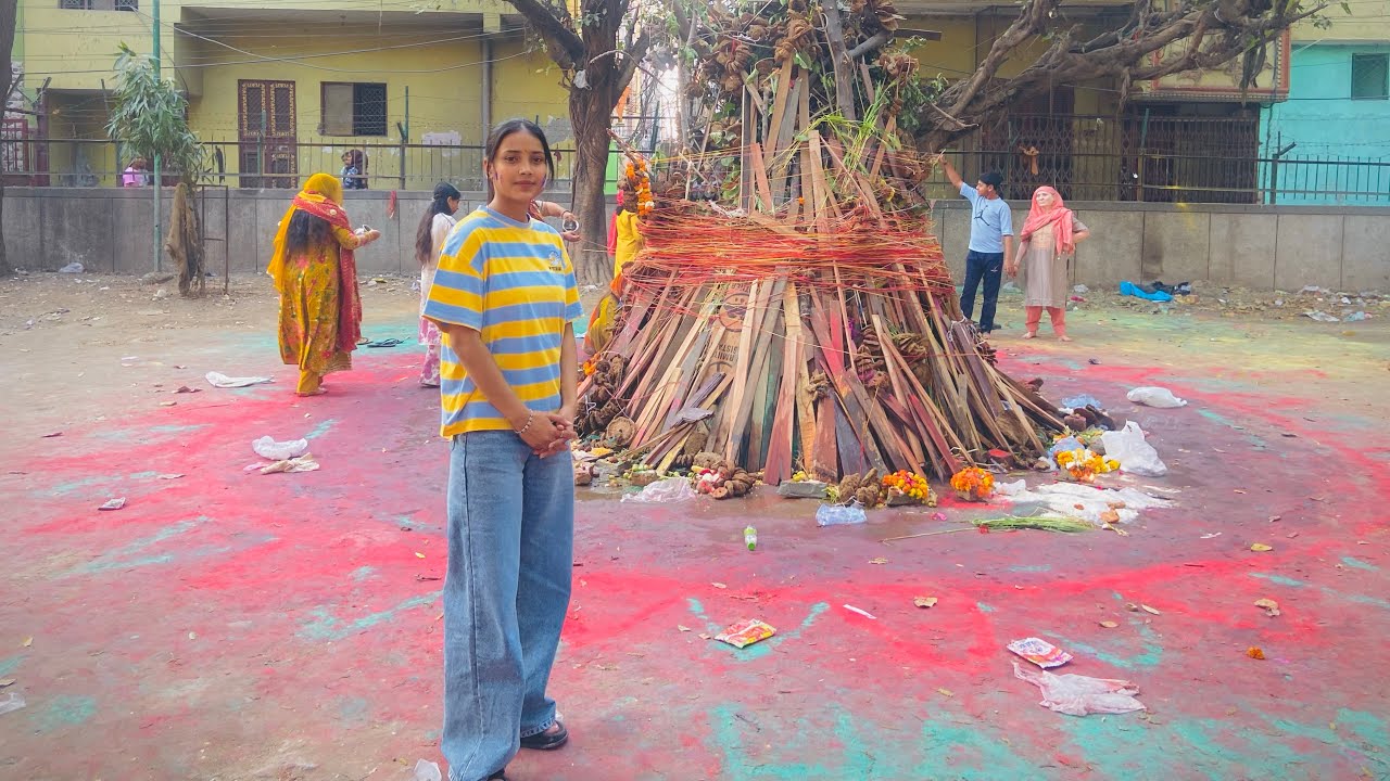 Choti holi (pooja) #likeandsubscribe #supportme 