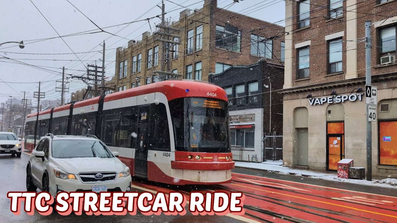 TTC 511 Streetcar Ride from Bathurst to Queen Street 