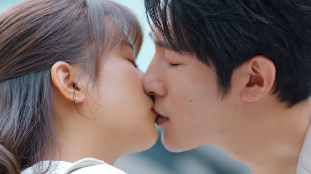 He brings her to the Marriage Registry without letting her know! | Be With You 好想和你在一起