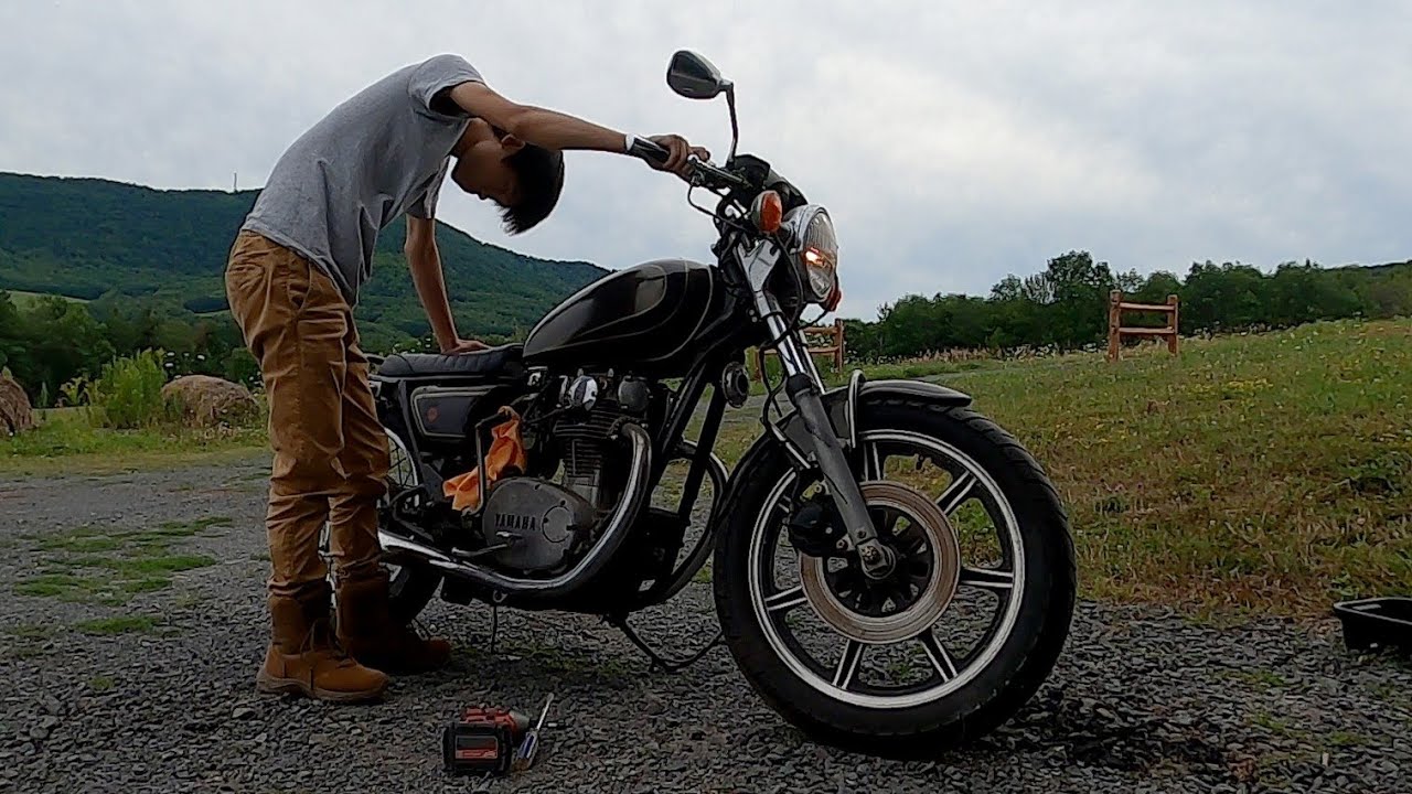 I bought a ‘78 Yamaha XS650 for $900 - Will it run? Ep. 1