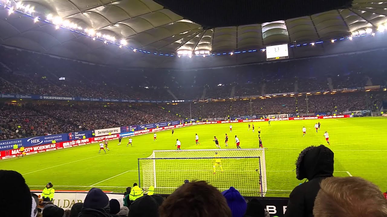 Lewandowski goal vs Hamburg - Neuer as deep-lying playmaker