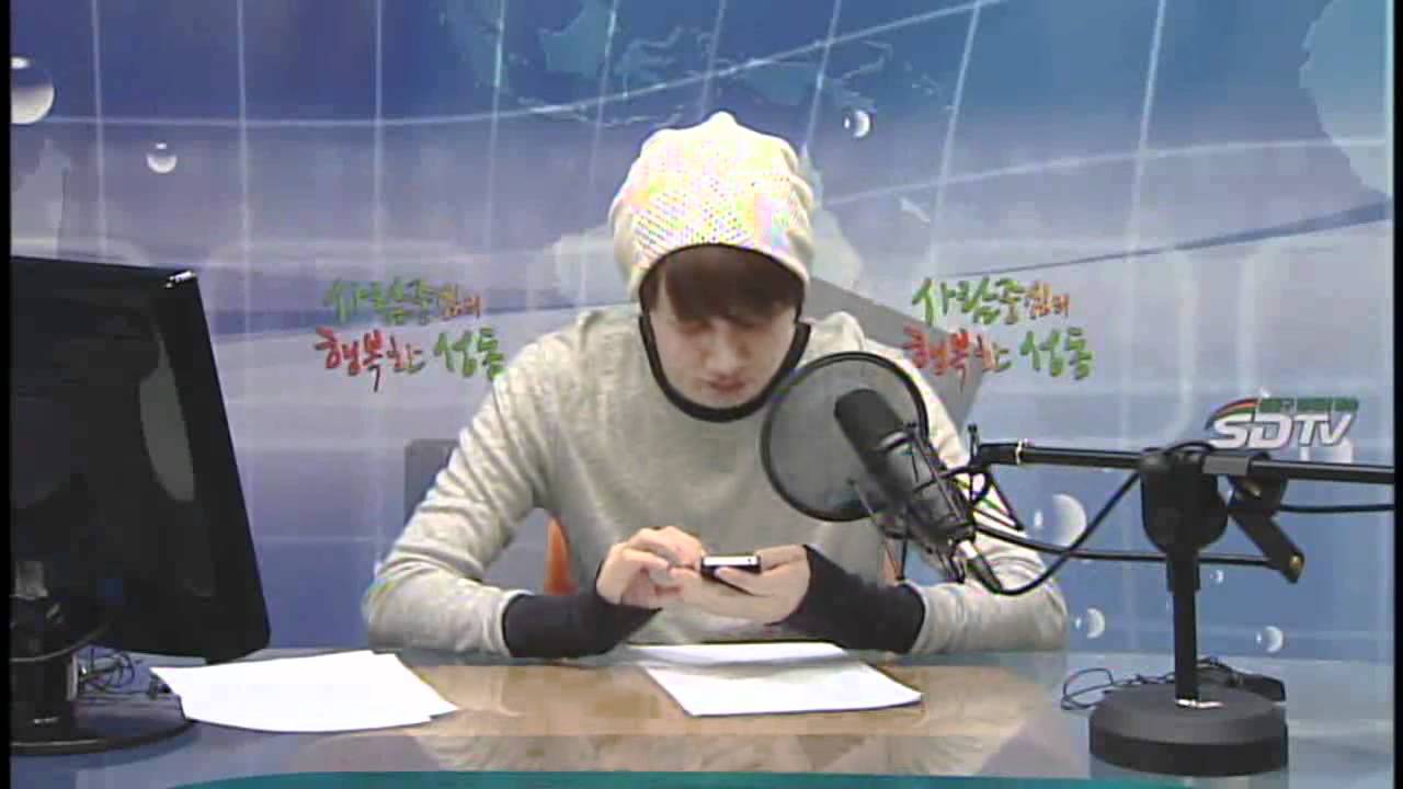 120323 Hee DJ dancing on 