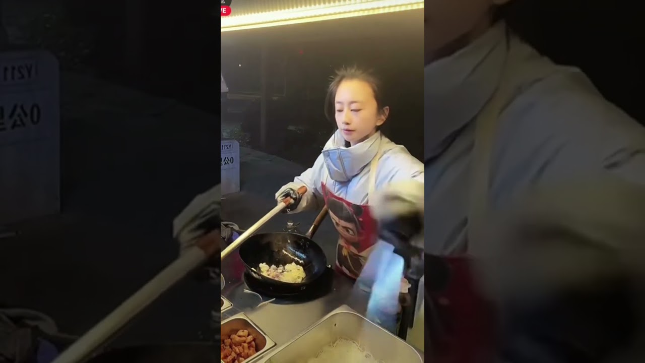 制作和销售中国炒粉炒饭的过程