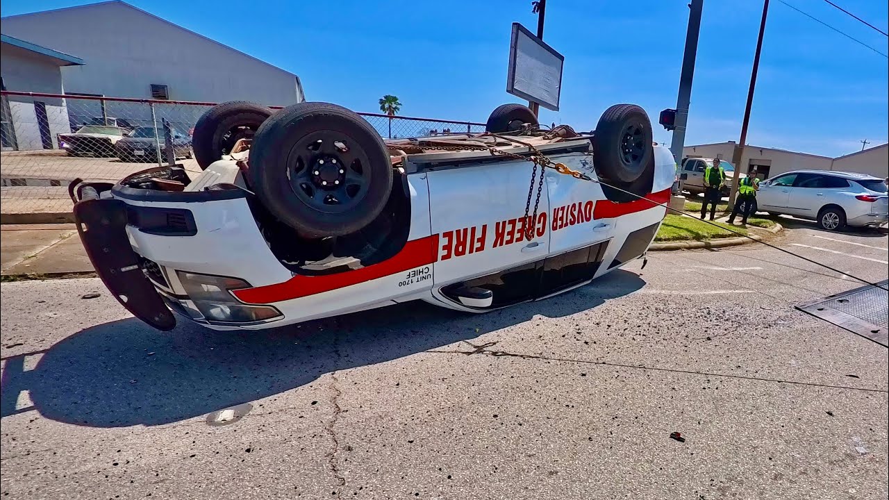 Fire Dept Command Unit Rolls Over Responding to Fire Call!