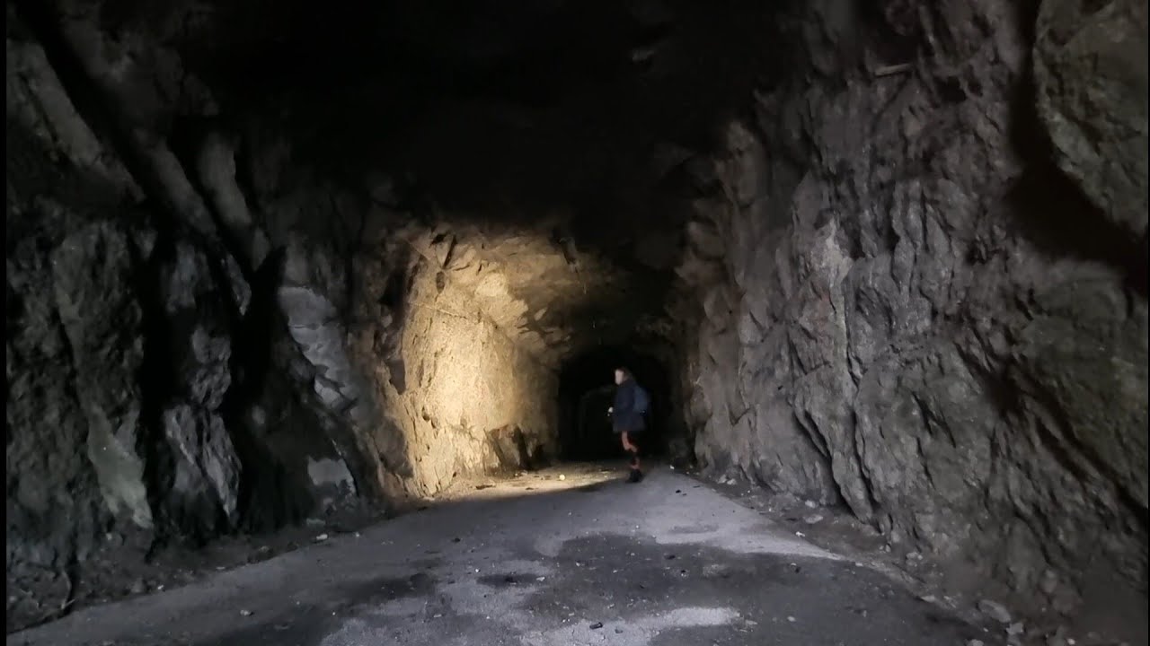 Urban exploration | Övergivet bergrum utanför Finspång