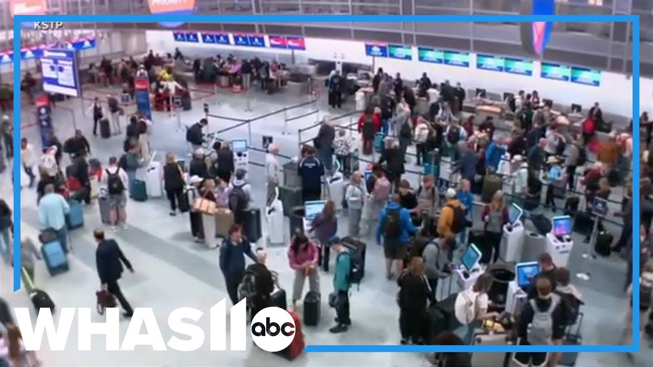 Сотрудники TSA не получают зарплату во время напряженного сезона весенних каникул.