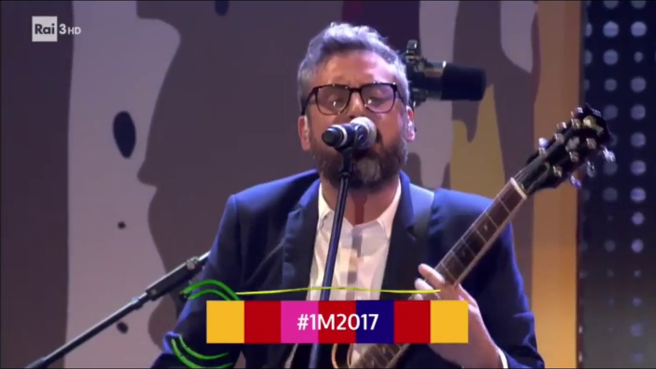 Brunori SAS @ 1M2017 (La verità, L'uomo nero, Sabato Bestiale, Lamezia Milano)