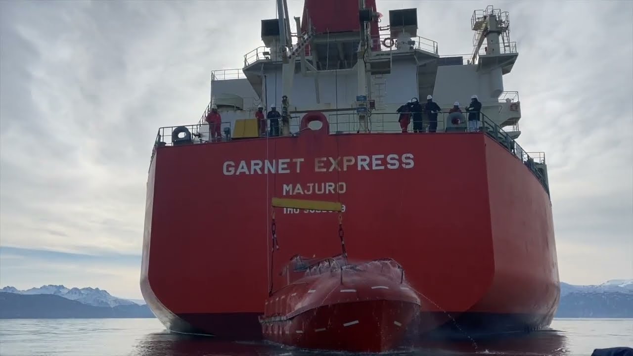 Freefall Lifeboat Lowering & Simulated Launching