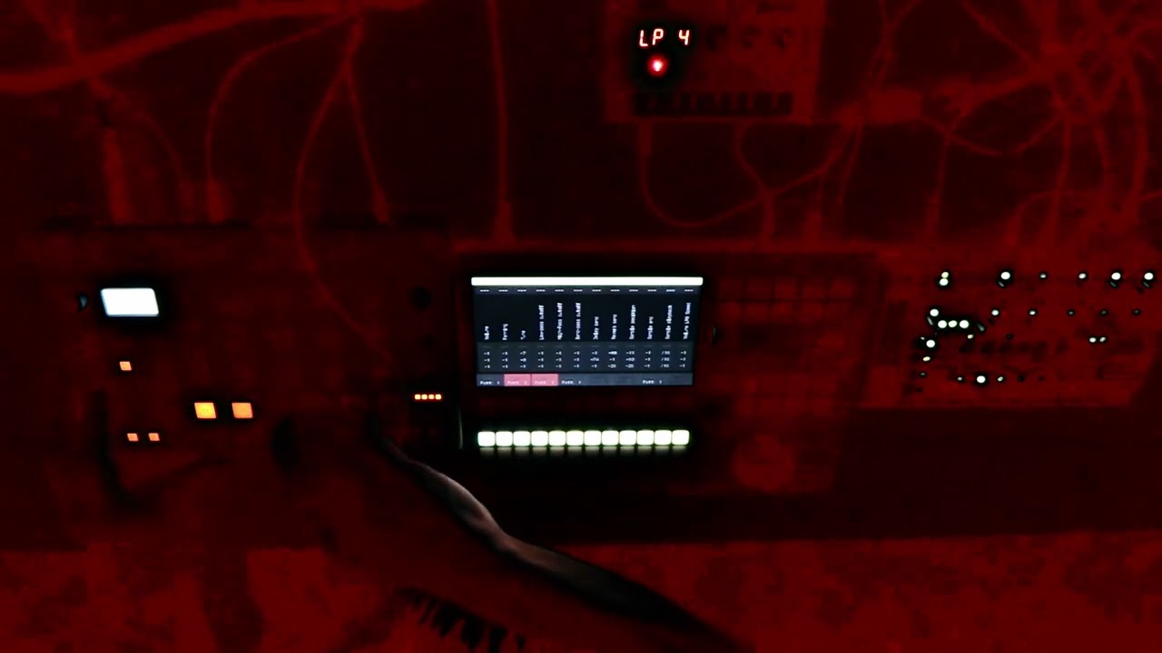random techno 118(142bpm) Polyend Tracker, Model:Cycles, Korg NTS-1, Bastl Thyme