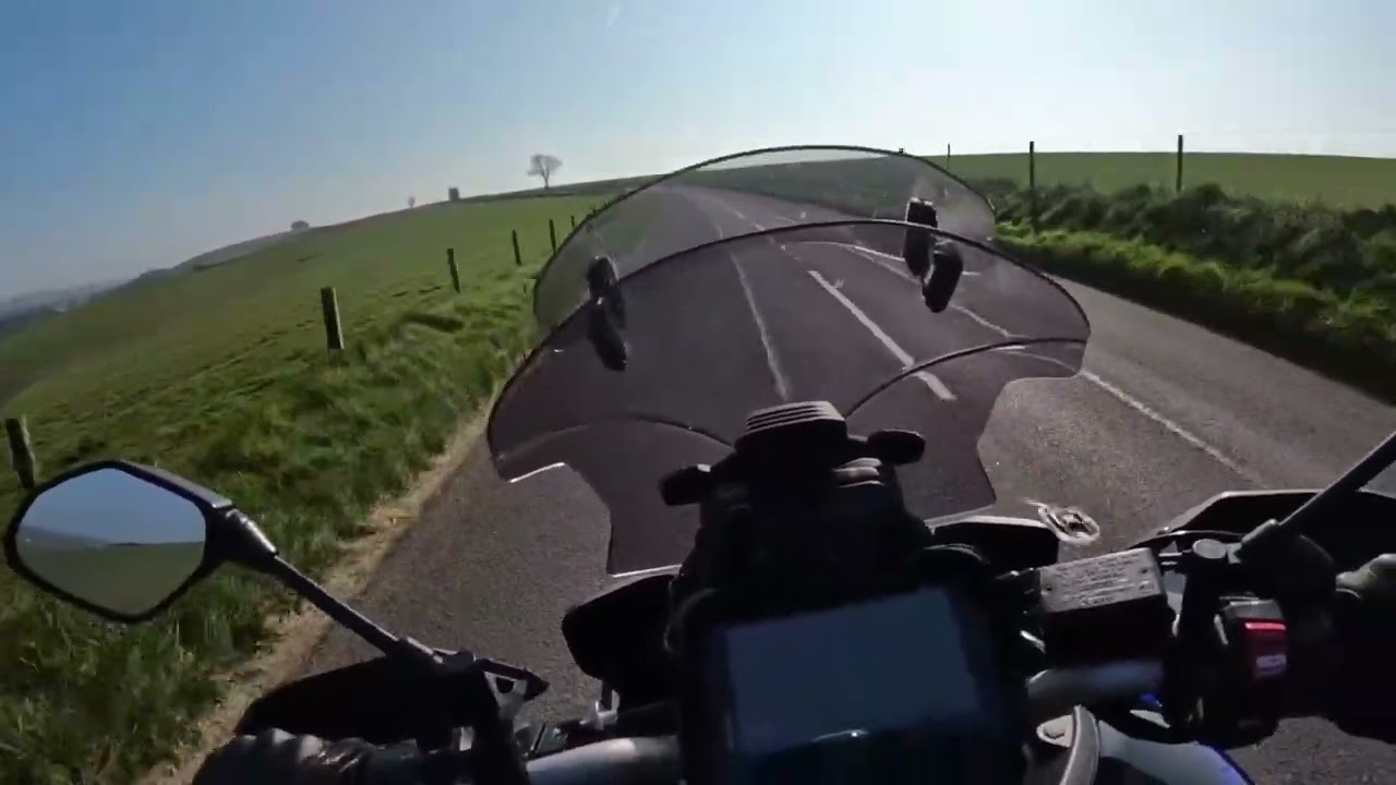 Yamaha Tracer 900GT Zig Zag Hill