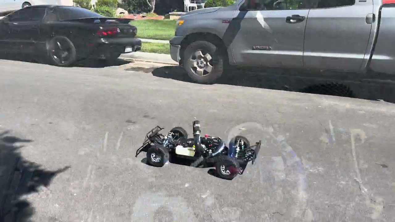New Losi 5T￼ 2.0 gas carburetor tuning and￼ motor brake in