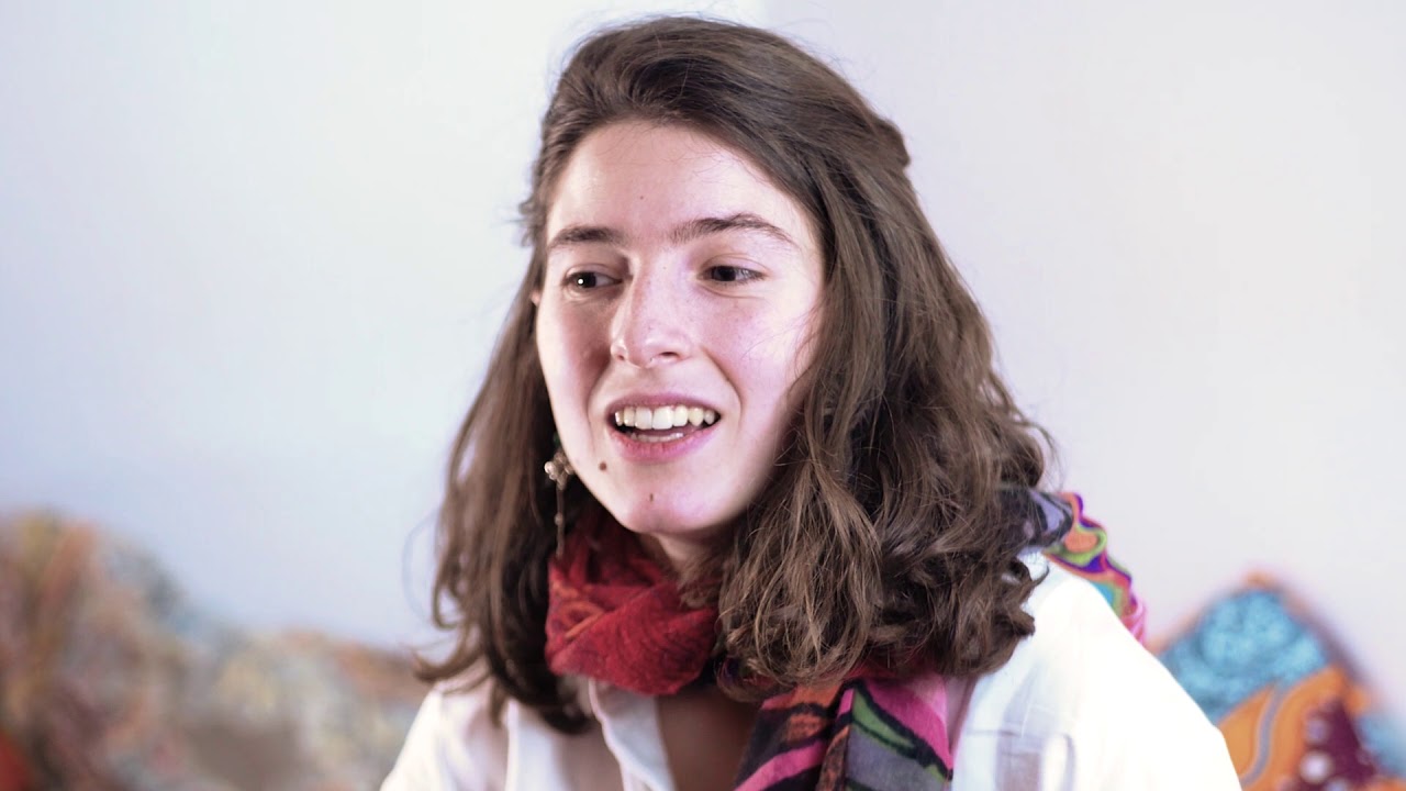 Anna G&ouml;ckel pr&eacute;sente le Concerto pour trois violonistes de Prokofiev