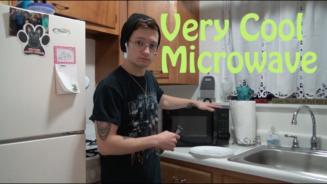 AmazonBasics Microwave