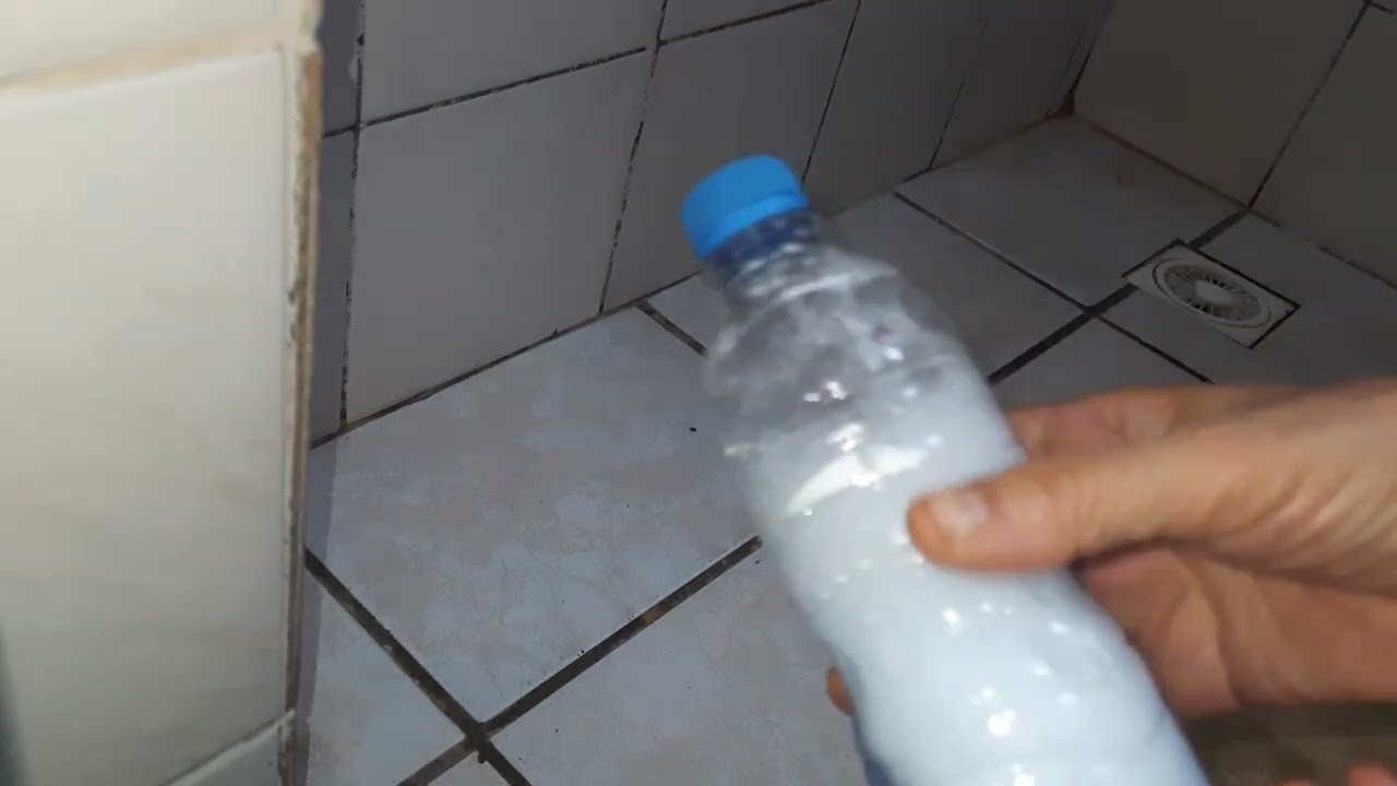 como limpar piso encardido branco