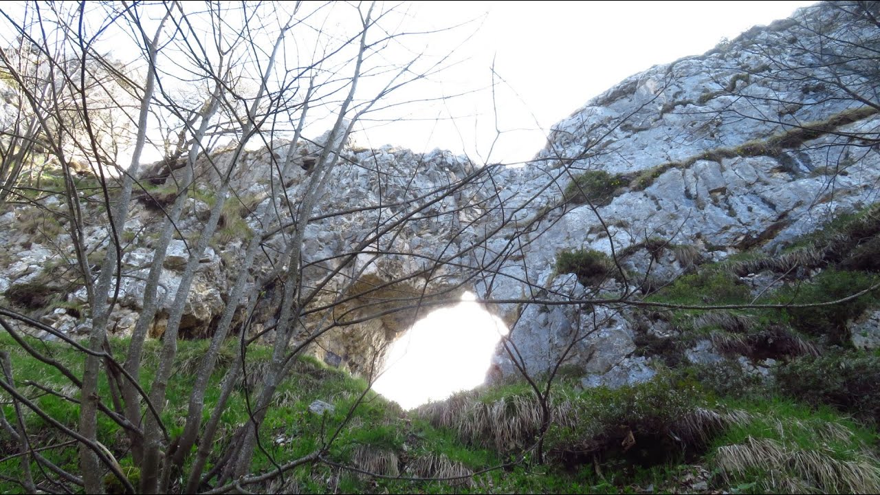 MONTE PRIAFORA' -  BUSA NOVEGNO anello da Contrada Cerbaro