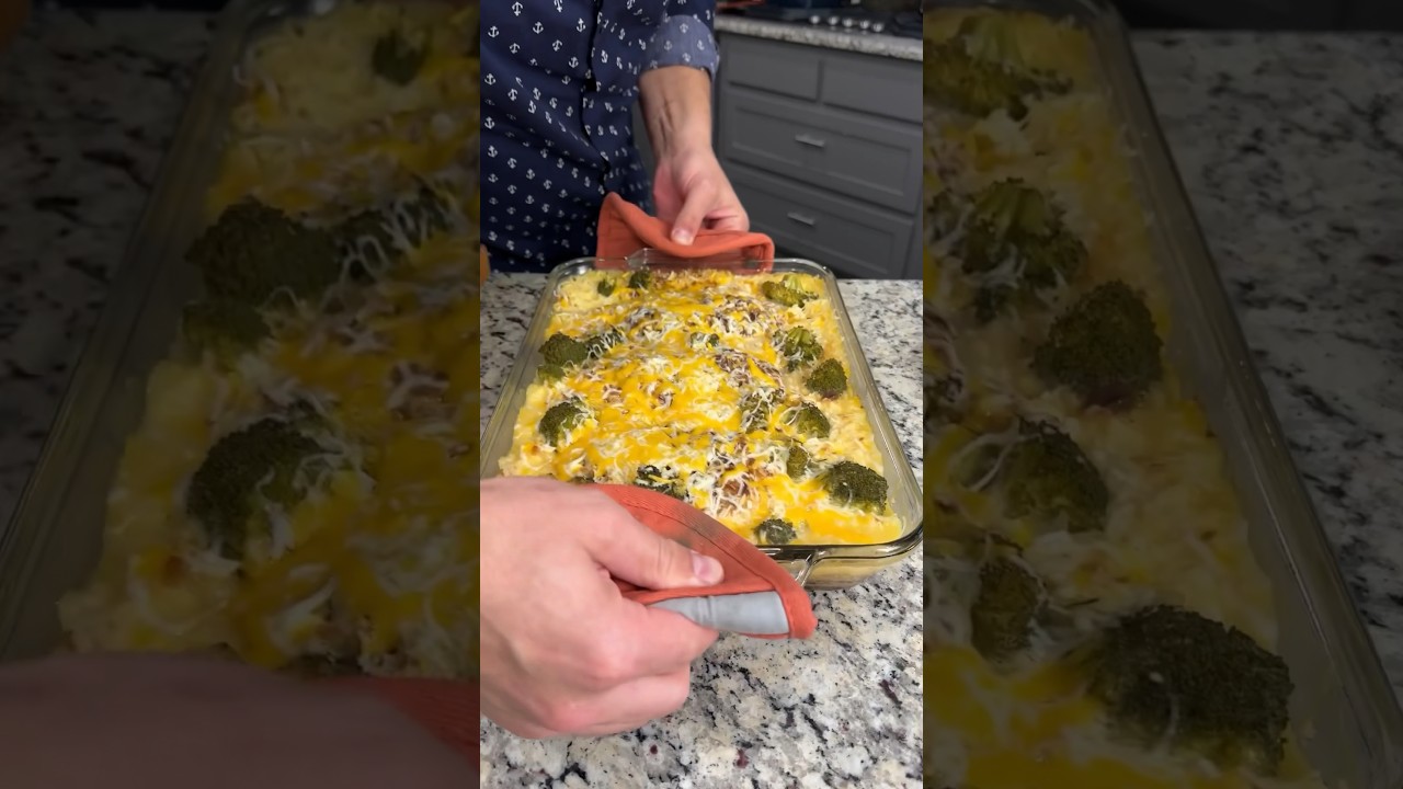 Dump and bake cheesy chicken and rice #shorts