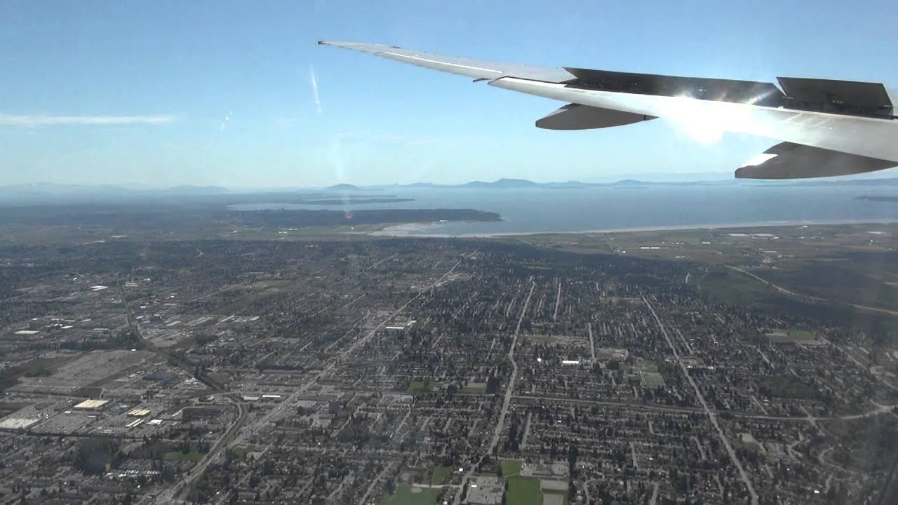 Cathay Pacific Boeing 777, landing Vancouver Airport, Canada