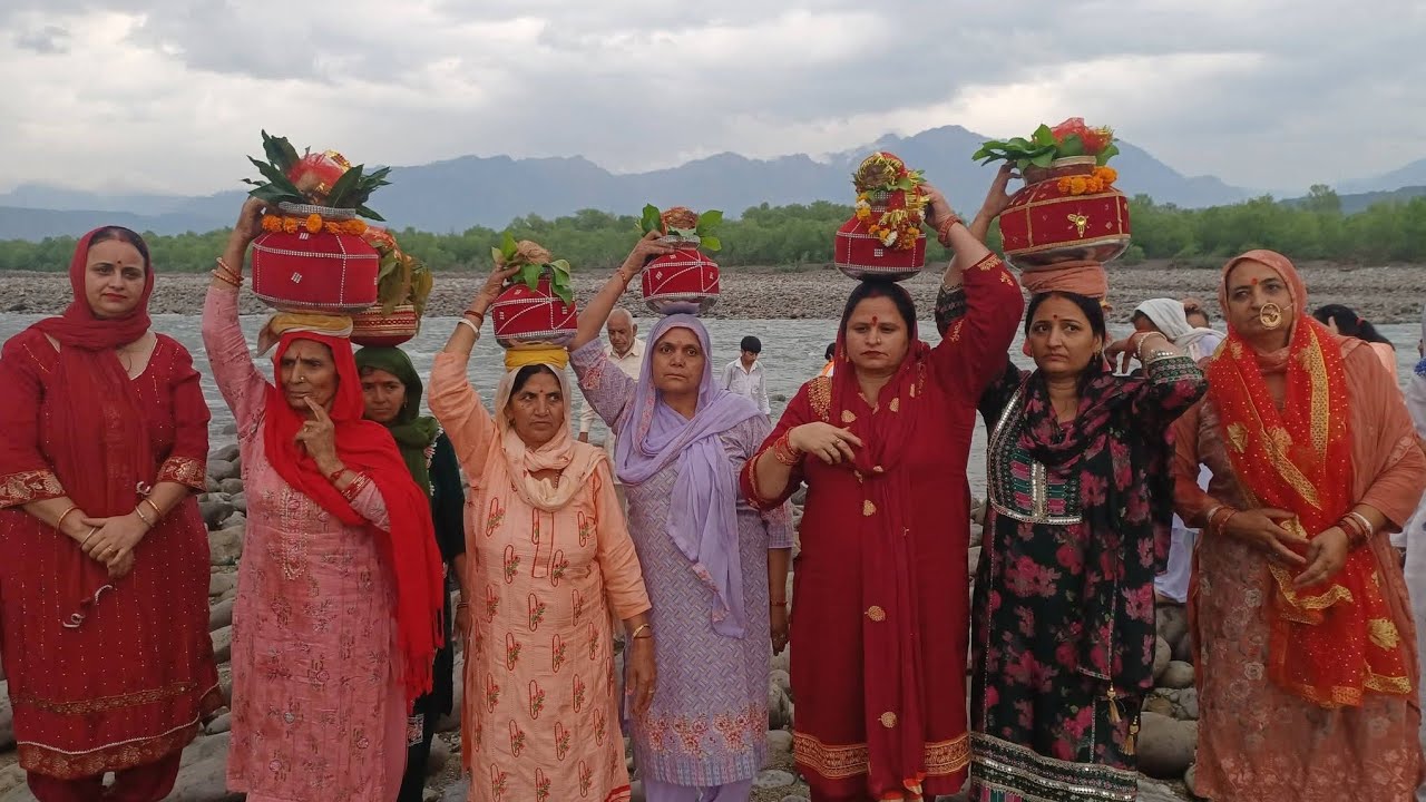 #Kashi In Reasi Shrimad Bhagwat Katha Village  Goshan Maa Vashino Temple Jal Yatra at Guptkashi