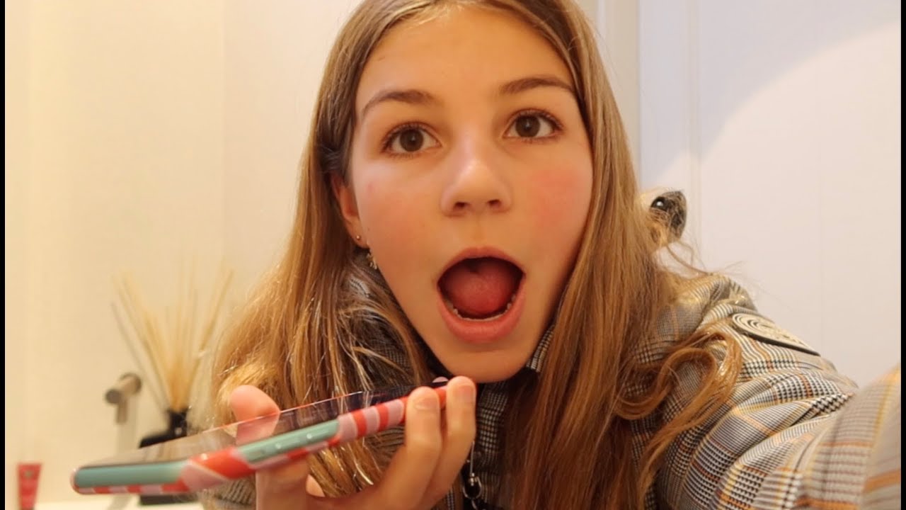 OPGESLOTEN IN DE WC & CONCERT BROEDERLIEFDE -WEEKVLOG #108 | SENNA BELLOD