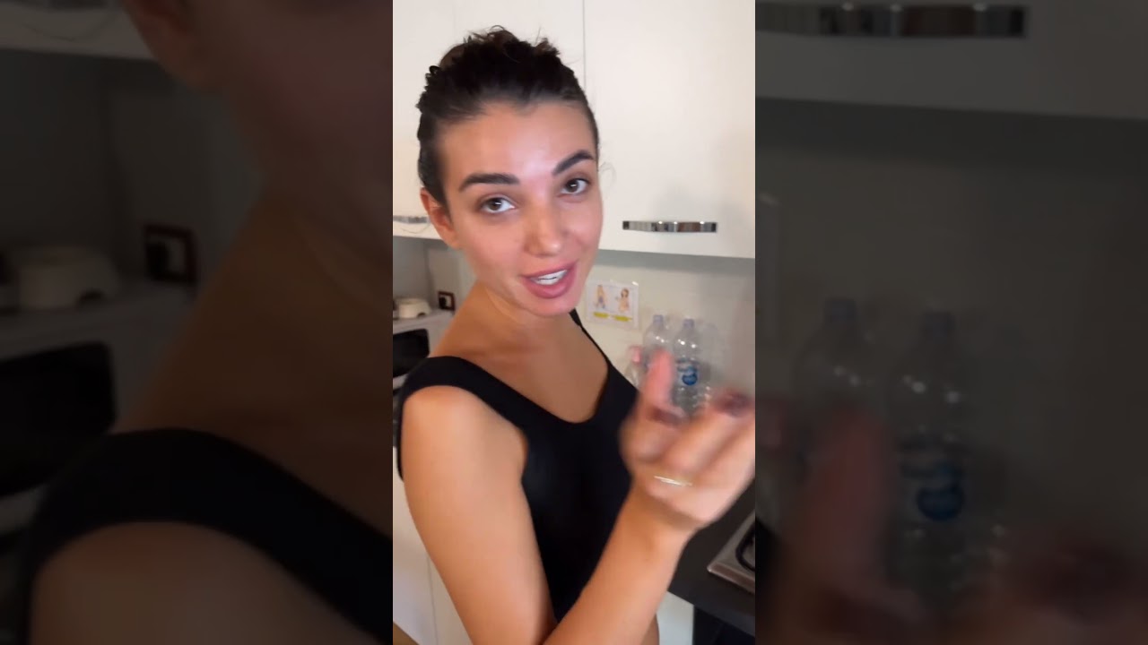 Rebecca Staffelli: Oggi a pranzo pasta con i gamberi 🦐