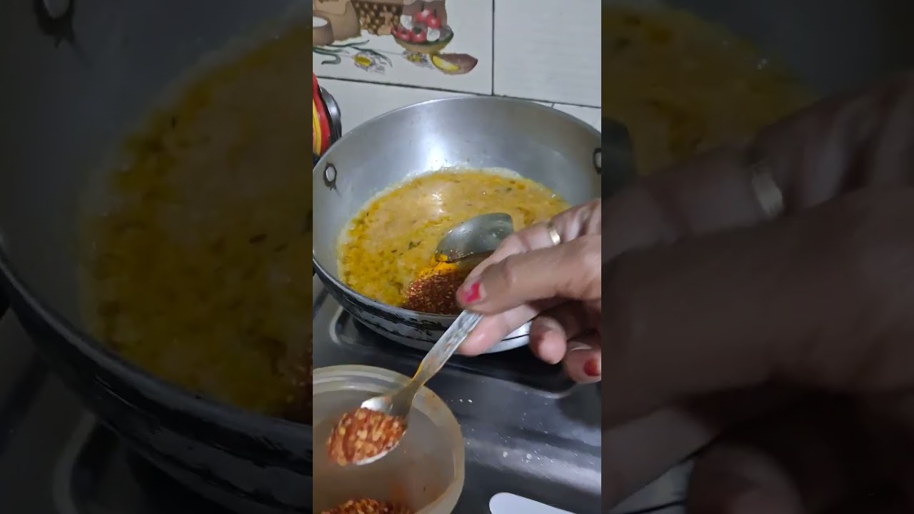 आखरी में इसके अंदर थोड़ा सा पानी डालकर 15 मिनट पाएंगे और धनिया डालकर आपकी चटपटी सी मशरूम की सब्जी 