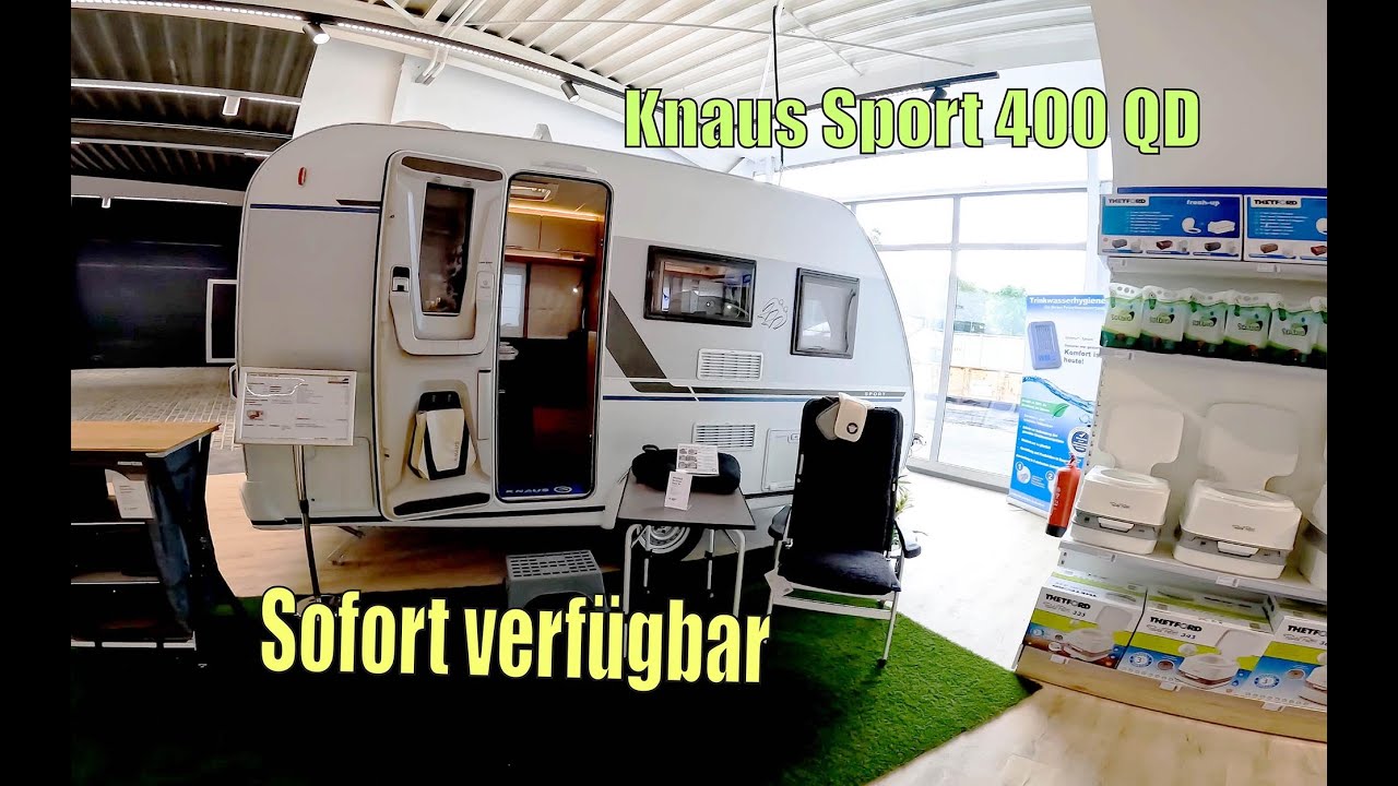 Wohnwagen Knaus Sport 400 QD in der Ausstellung Der Firma Mobile Camping Technik GmbH in Marburg.