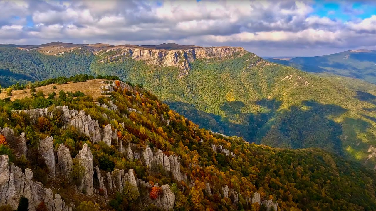 КРЫМ - САМОЕ КРАСИВОЕ МЕСТО. Выживаю ОДИН в горах Крыма. НОЧЕВКА В ПАЛАТКЕ НА ОБРЫВЕ.