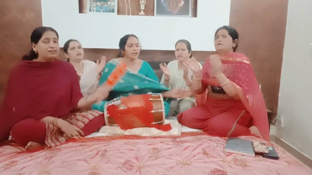 Himachali kirtan mandli 🙏 Mata Rani ka Pyara sa Bhajan #bhaktimarg #viralvideo #kirtan 