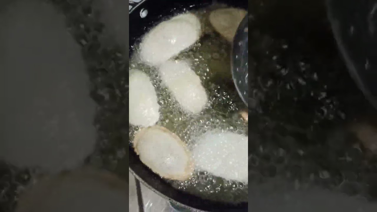 Suji ke golgappe/सूजी के गोलगप्पे खस्ता फुले फुले/