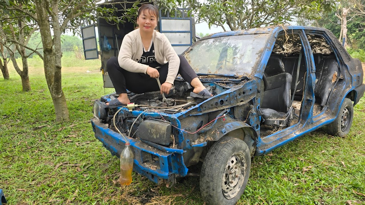 Repair and restore scrap cars for girls to resell at high prices.